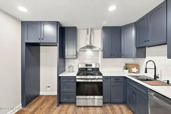 2 Dana Circle, Long Beach, MS 39560