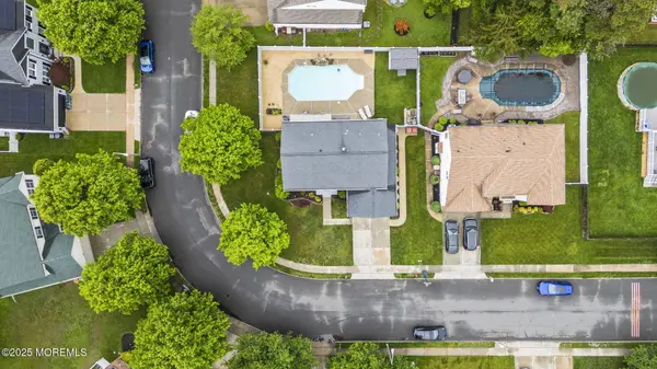 10 Butternut Lane, Bayville, NJ 08721