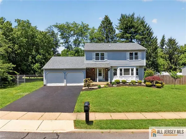 65 Stanley AVE, South Brunswick, NJ 08810