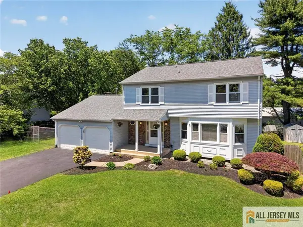 65 Stanley AVE, South Brunswick, NJ 08810