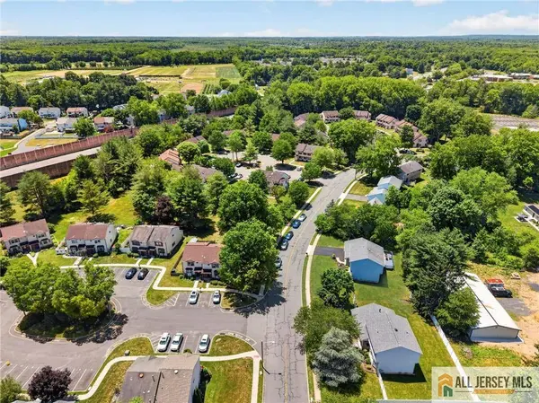 65 Stanley AVE, South Brunswick, NJ 08810
