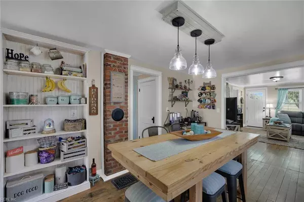 3557 Dusty TRL, Hayes, VA 23072