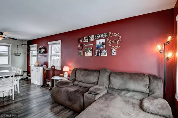 2714 Blakeley AVE, Eau Claire, WI 54701