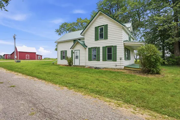 N14332 Town Hall RD, Fairchild, WI 54741