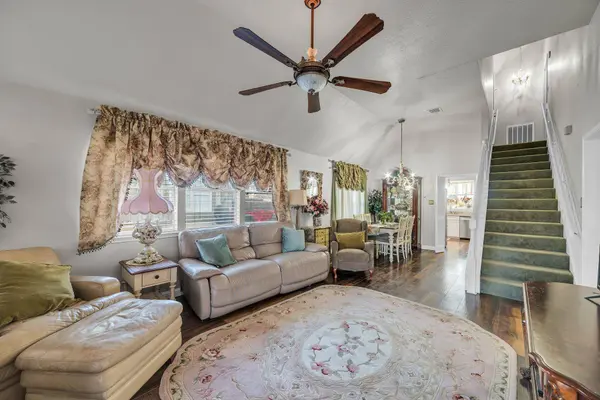 1514 Moss Creek DR, Leander, TX 78641
