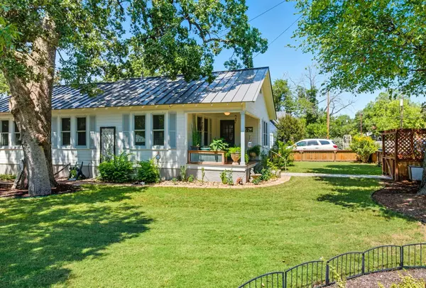 508 S Vandeveer ST, Burnet, TX 78611