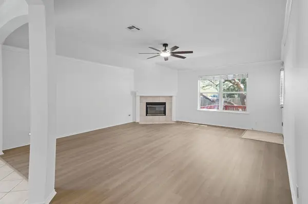 1804 Castleguard WAY, Cedar Park, TX 78613