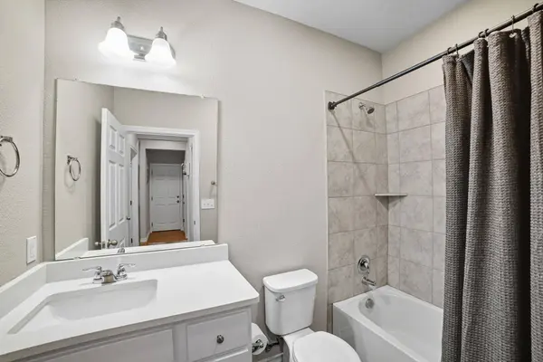 309 Limestone RD, Liberty Hill, TX 78642