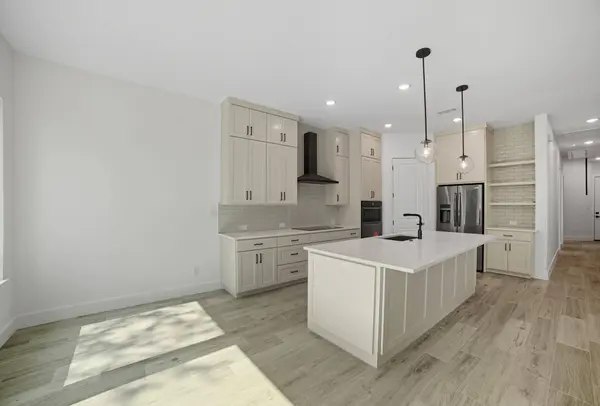 226 Sunday DR, Burnet, TX 78611