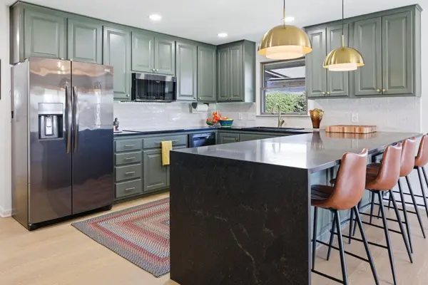 417 Olympia Fields ST, Marble Falls, TX 78654