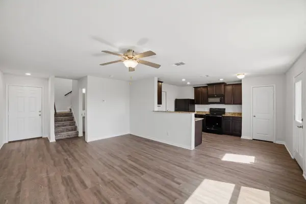 5017 Cressler LN #28G, Jarrell, TX 76537