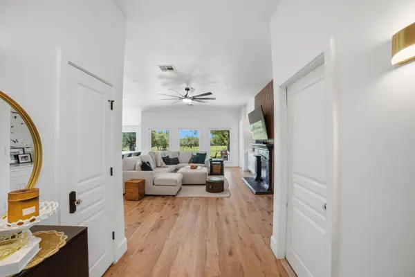 410 Mustang Mesa, Liberty Hill, TX 78642