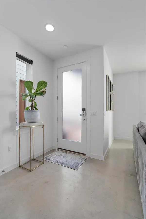 4020 Airport BLVD #7, Austin, TX 78722