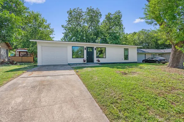 9009 Glenn LN, Austin, TX 78753