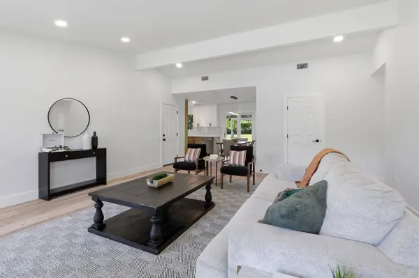 9009 Glenn LN, Austin, TX 78753