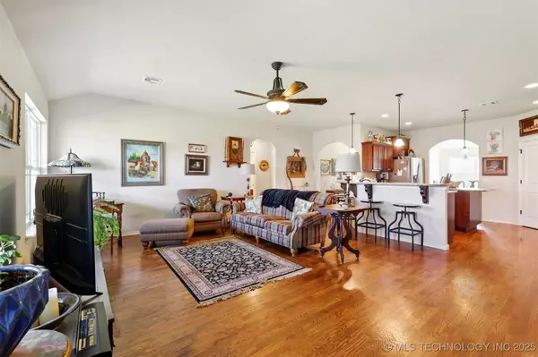 25505 E 90th PL S, Broken Arrow, OK 74014