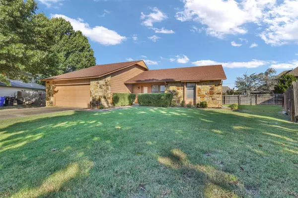 4512 W Pittsburg ST, Broken Arrow, OK 74012