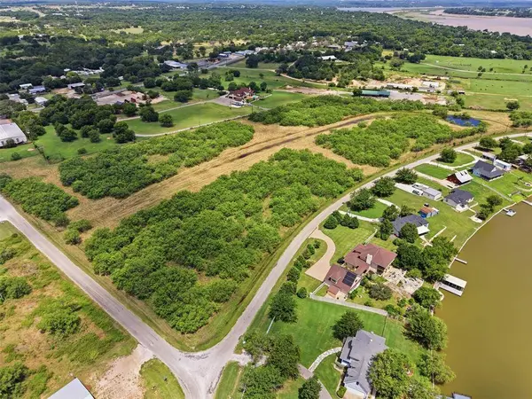 3212 Sunrise Court, Granbury, TX 76048