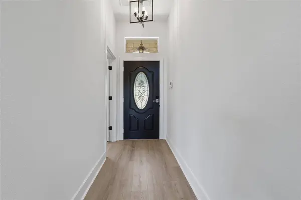 6107 Grande Cove Court, Granbury, TX 76049