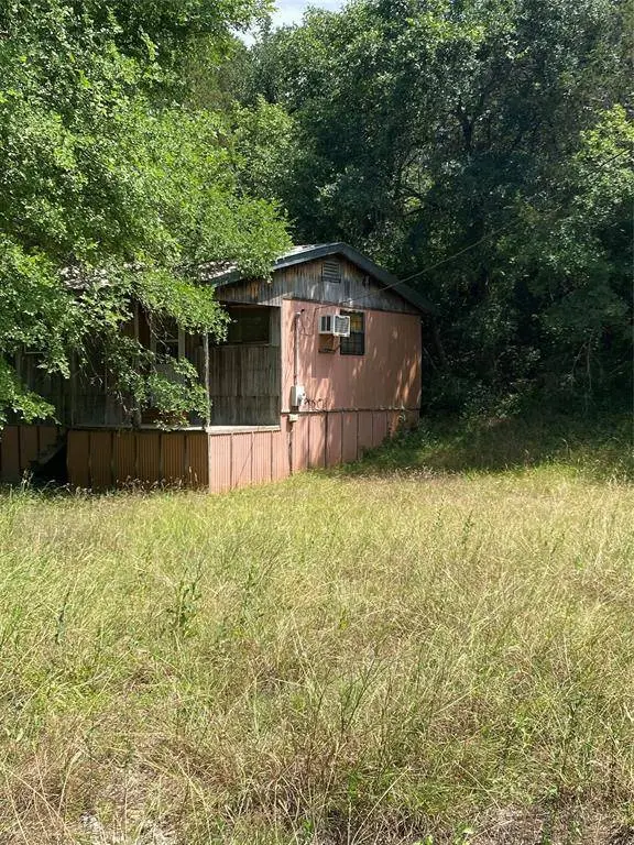 2905 Frontier Trail, Granbury, TX 76048