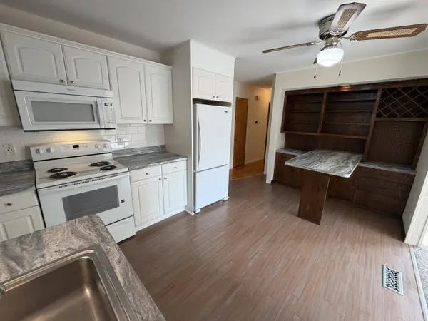 3652 Inverness Street, Dexter, MI 48130