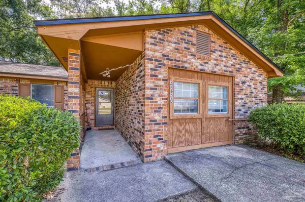 4256 Seminole Trl, Milton, FL 32583