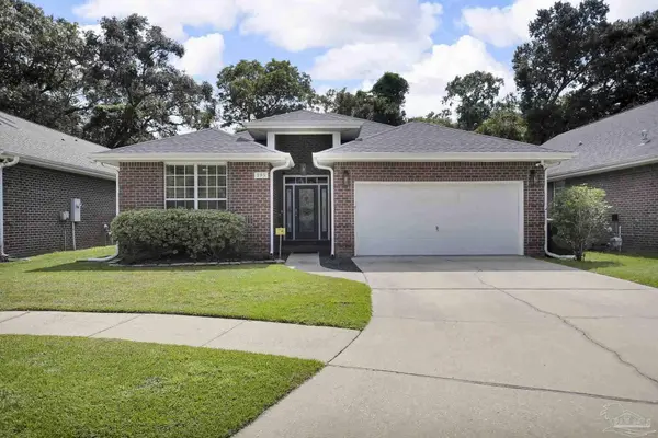 995 Patriot Pl, Pensacola, FL 32514