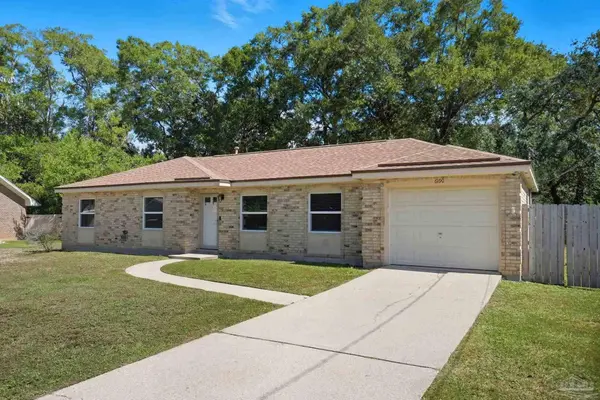 6190 Arbutus Dr, Pensacola, FL 32504