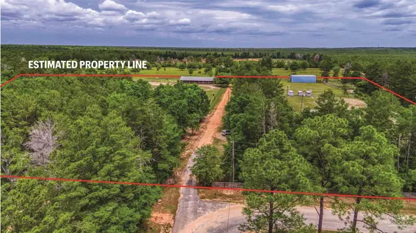 5399 Short Trl, Milton, FL 32583