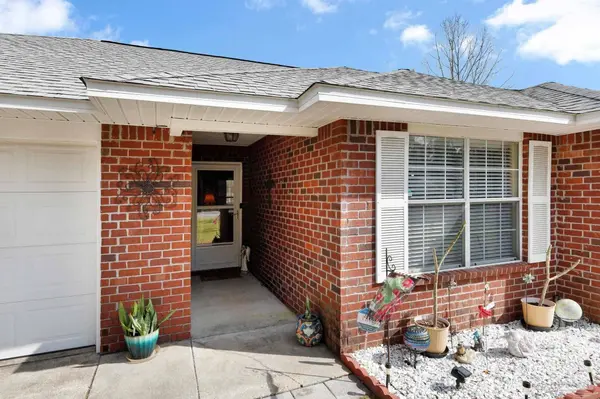 4536 Arcadia St, Milton, FL 32583