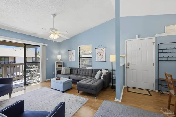 2201 Scenic Hwy, Pensacola, FL 32503