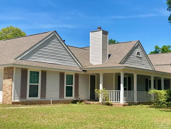 10160 Foxrun Rd, Pensacola, FL 32514