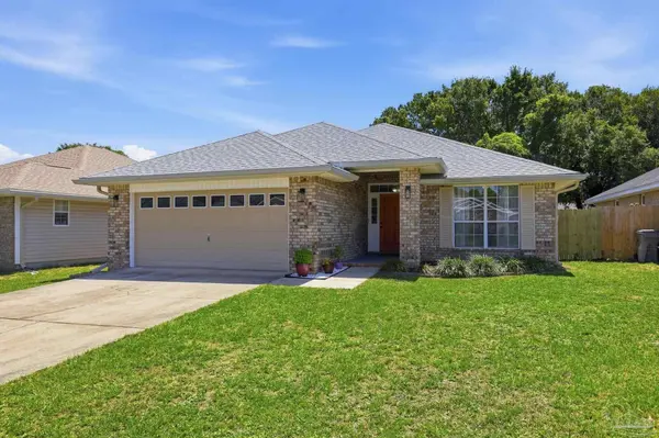 10486 Millbrook Dr, Pensacola, FL 32534