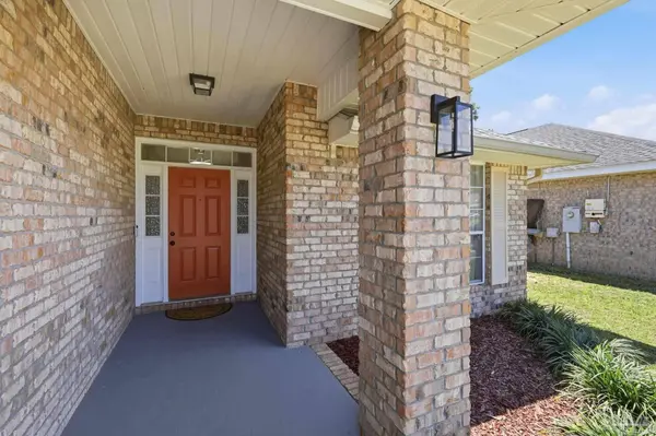 10486 Millbrook Dr, Pensacola, FL 32534