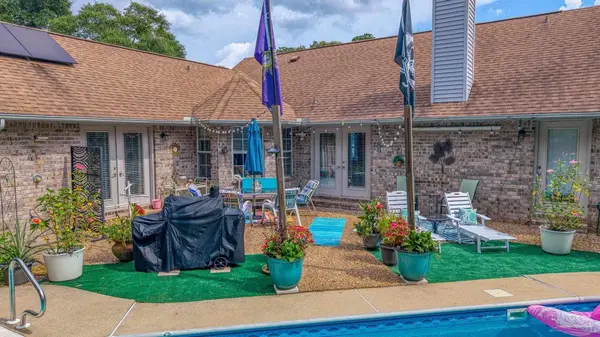 2520 Franciscan Dr, Pensacola, FL 32526
