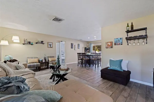 3138 FIESTA DR, Dunedin, FL 34698