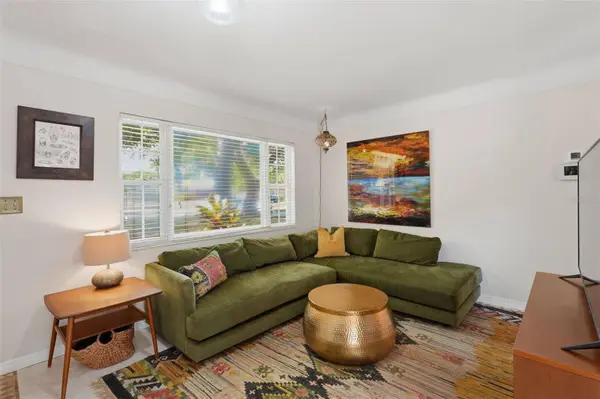 811 BAY VISTA BLVD S, St Petersburg, FL 33705