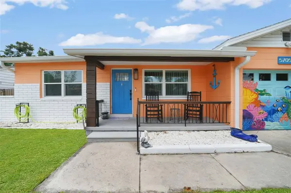 5705 15TH AVE S, Gulfport, FL 33707