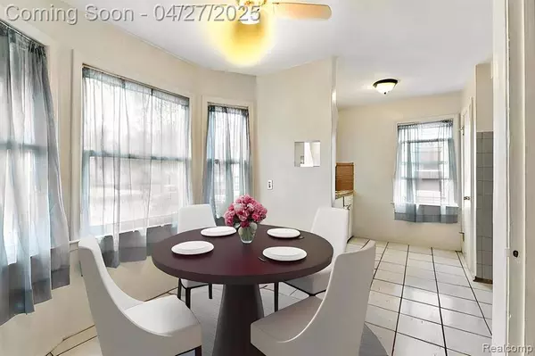 28987 MARQUETTE Street, Garden City, MI 48135