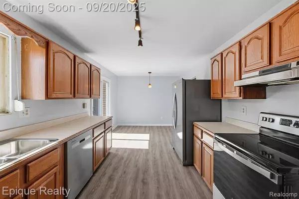 13374 Wessel Court, Sterling Heights, MI 48313