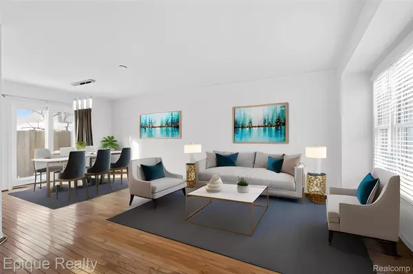 535 W Marshall ST, Fenton, MI 48220