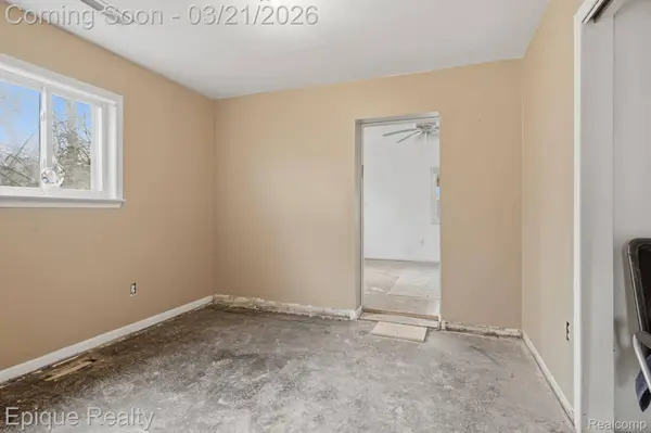 28463 Sutherland ST, Southfield, MI 48076