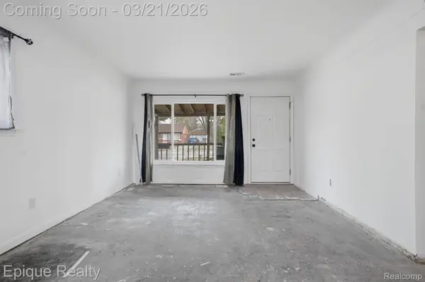 28463 Sutherland ST, Southfield, MI 48076