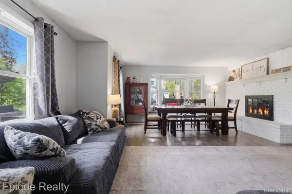 7441 Honeysuckle RD, West Bloomfield Charter Township, MI 48324