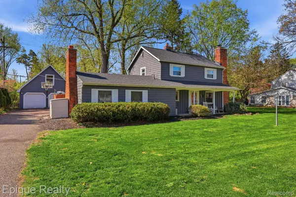 7441 Honeysuckle RD, West Bloomfield Charter Township, MI 48324