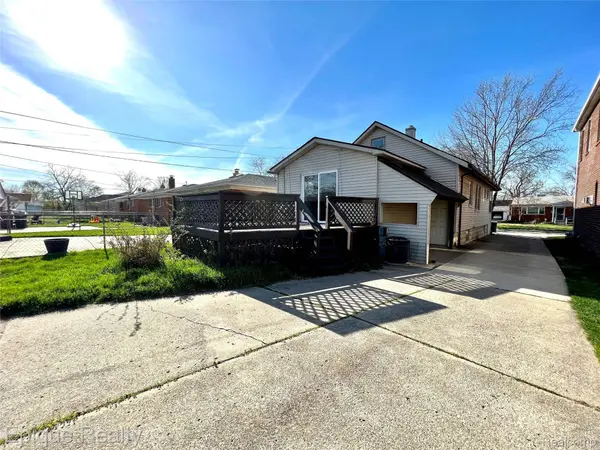 23231 Park ST, Dearborn, MI 48124