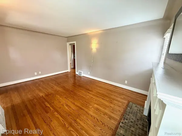 1846 Oakshire AVE, Berkley, MI 48072