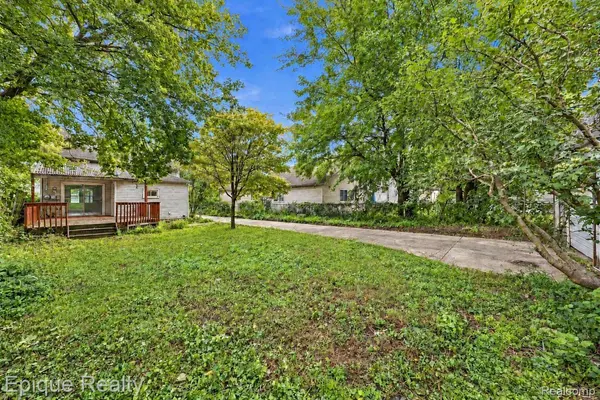 16167 Manchester AVE, Eastpointe, MI 48021