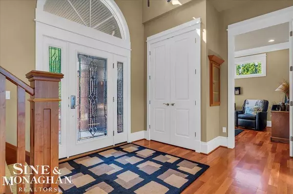 708 N Lakeshore Road, Port Sanilac Vlg, MI 48469