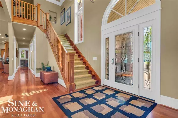 708 N Lakeshore Road, Port Sanilac Vlg, MI 48469